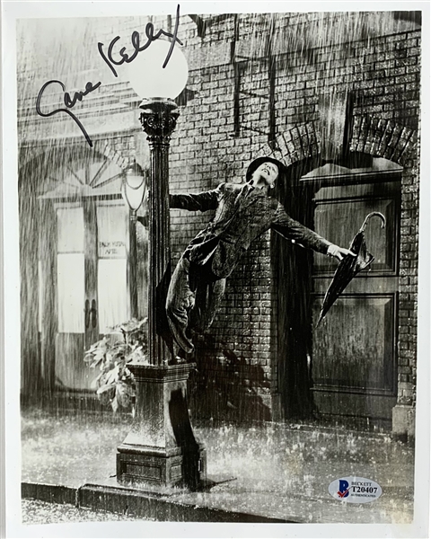 Gene Kelly Signed 8" x 10" B&W Photo from "Singin in the Rain" (Beckett/BAS COA)