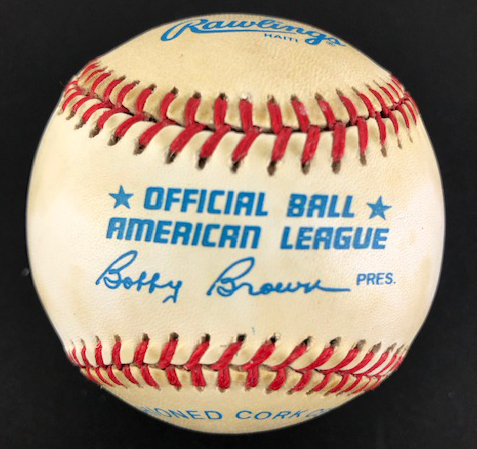 Lot Detail - Pete Gray Signed Baseball (Beckett/BAS Guaranteed)