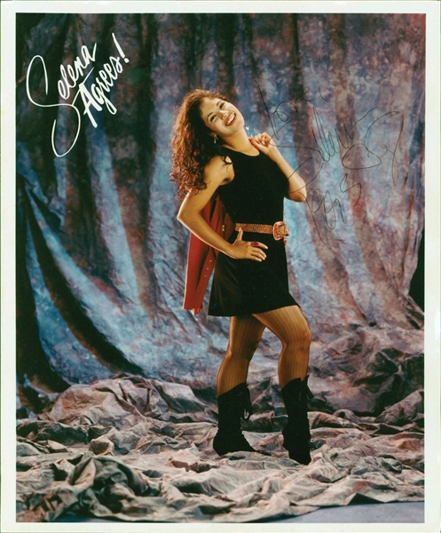 Selena Quintanilla RARE Signed 8.5" x 11" Color Promotional Photo (Beckett/BAS)