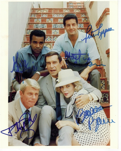 Mission Impossible TV Show Cast Signed 8” x 10” Photo (5 Sigs) (Beckett/BAS Guaranteed) 