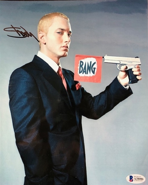 Eminem Signed 8" x 10" Photograph (Beckett/BAS LOA) 