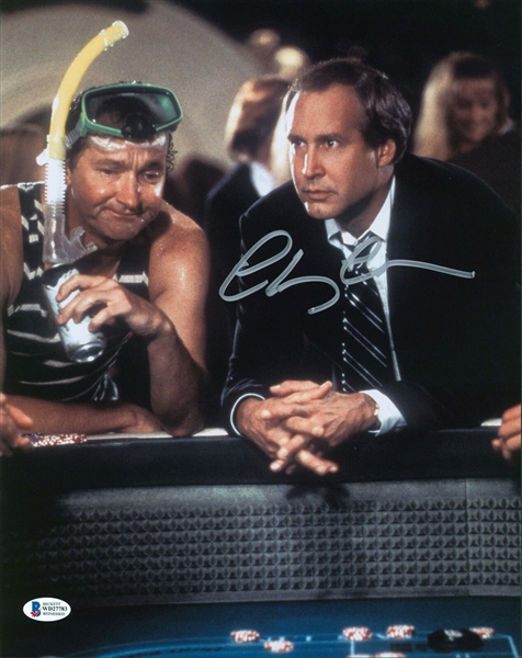 Chevy Chase Signed "Vegas Vacation" 11" x 14" Color Photograph (Beckett/BAS Witnessed COA)