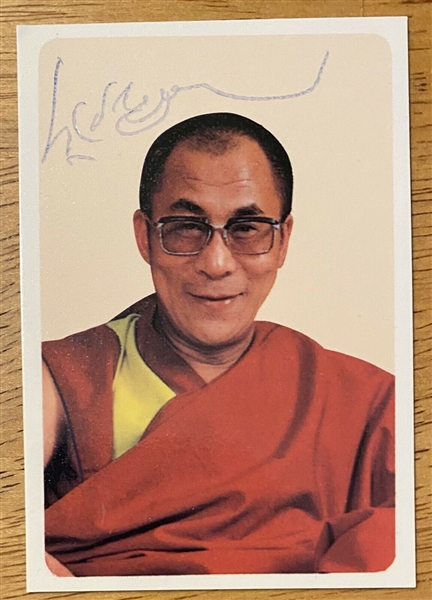 Dalai Lama Signed 2.25" x 3.25" Trading Card (JSA) 