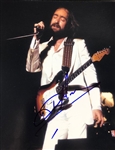 TRAFFIC Guitarist Dave Mason Signed 8 x 10 Photograph (Beckett/BAS Guaranteed)
