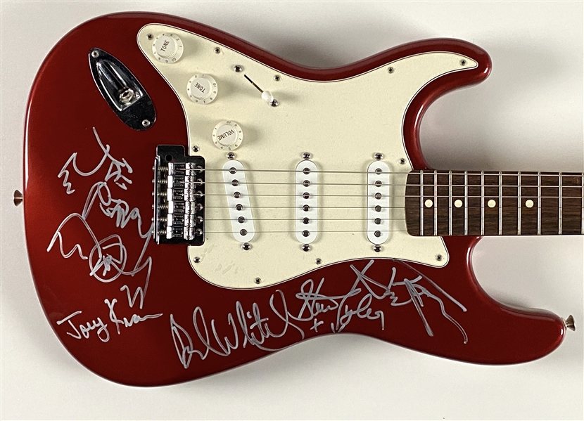 Aerosmith Fully Group Signed Fender Stratocaster Guitar (5 Sigs) (Epperson/REAL LOA)