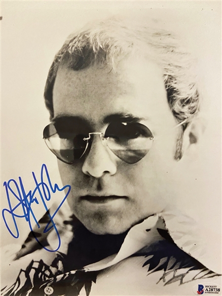 Elton John Signed 8" x 10" B&W Portrait Photo (Beckett/BAS LOA)