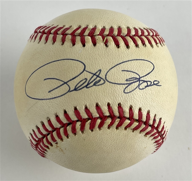 Pete Rose Signed ONL Baseball (Beckett/BAS Guaranteed)