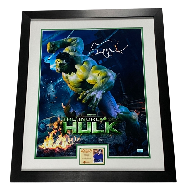 The Incredible Hulk: Mark Ruffalo Signed 16” x 20” Poster Framed (Celebrity Authentics) (Beckett/BAS Guaranteed) 