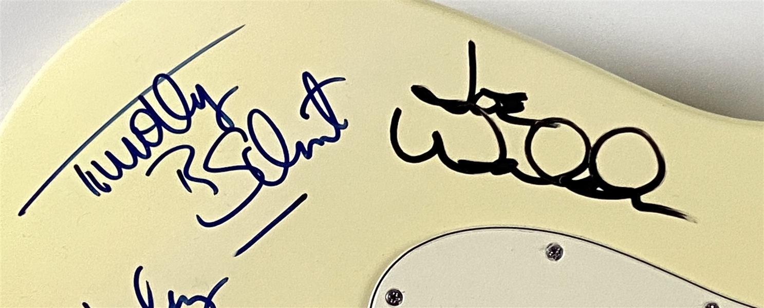 The Eagles Fully Group Signed White Fender Stratocaster Guitar (5 Sigs) (Beckett/BAS Guaranteed)