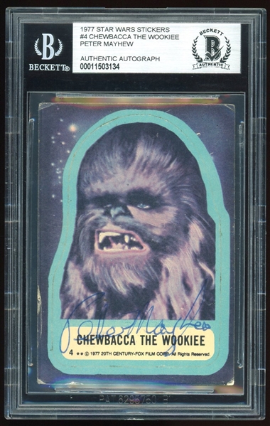 Star Wars: Peter Mayhew Signed 1977 Star Wars Stickers Card #4 (BAS Encapsulated)