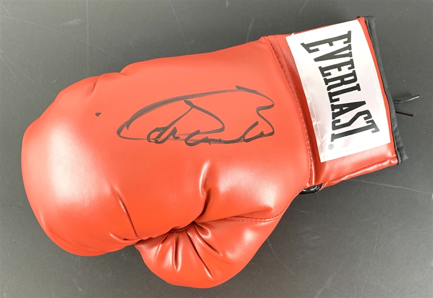 Canelo Alvarez Signed Everlast Boxing Glove (Beckett/BAS Guaranteed)
