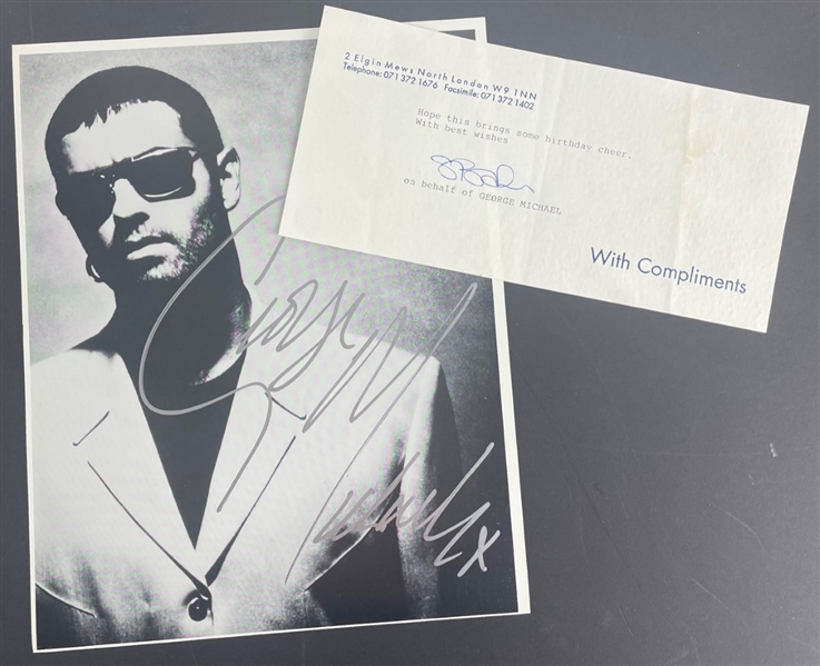 George Michael Signed Photograph w/ Accompanying "With Compliments" Note (Epperson/REAL)