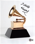 Stevie Wonder RARE In-Person Signed Color Photo of Grammy Award (Beckett/BAS)