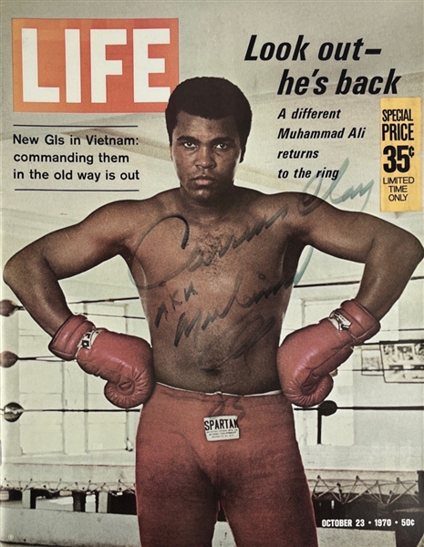 Muhammad Ali Signed LIFE Magazine (Beckett/BAS)