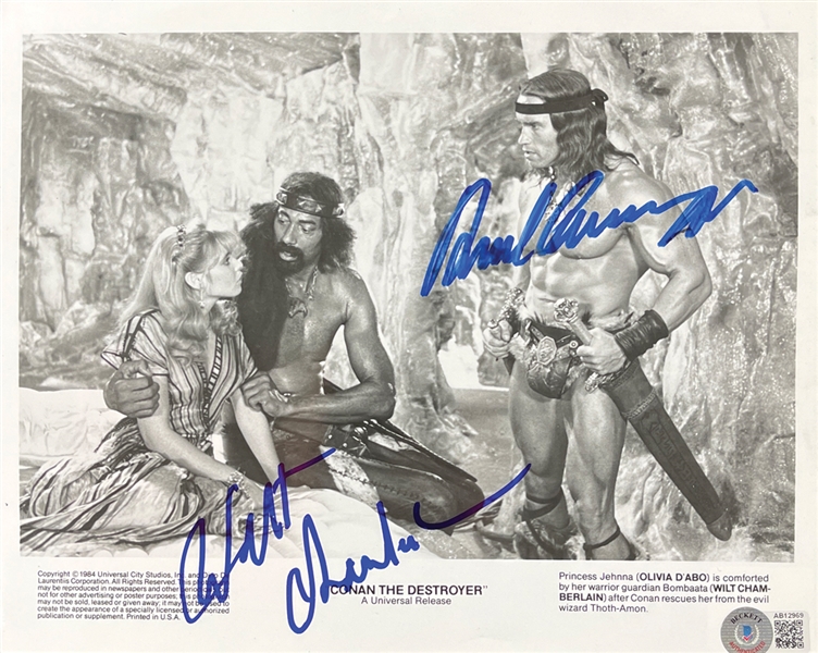 Arnold Schwarzenegger & Wilt Chamberlain RARE "Conan The Destroyer" Dual Signed 8" x 10" Press Photo (Steve Grad Collection)(Beckett/BAS LOA)