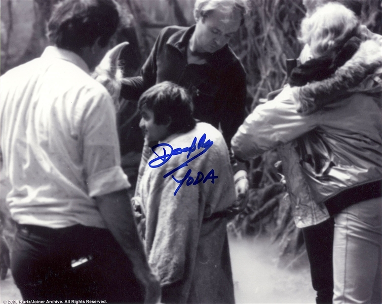 Star Wars: “Yoda” Deep Roy Signed 10” x 8” Photo from “The Empire Strikes Back” (Beckett/BAS Guaranteed)