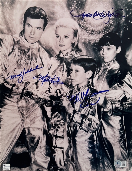 Lost In Space: Cast Signed 11" x 14" Photograph (4 Sigs)(Beckett/BAS)