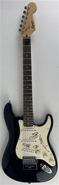 Stone Temple Pilots Group Signed Stratocaster Style Electric Guitar (w/Chester Bennington)(PSA/DNA)