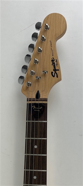 Stone Temple Pilots Group Signed Stratocaster Style Electric Guitar (w/Chester Bennington)(PSA/DNA)