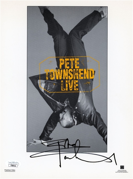 Pete Townshend Signed 8" x 10" Photo (JSA)