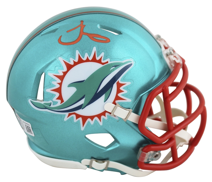 Tyreek Hill Signed Miami Dolphins Speed Flash Mini Helmet (Beckett/BAS Witnessed)