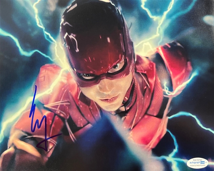Ezra Miller Signed 8 x 10 'Flash' Photo (ACOA)