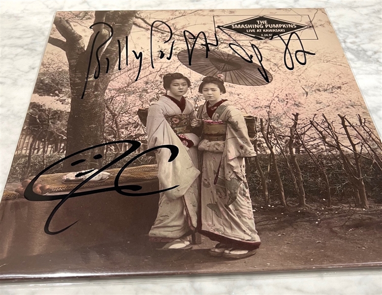 Smashing Pumpkins Dual-Signed Corgan & Chamberlin Live at Kawasaki Album Record (2 Sigs) (Beckett/BAS LOA)  