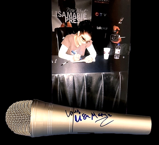 RARE Lisa Marie Presley IN-PERSON Signed Microphone with EXACT Signing Photo!  (Third Party Guarantee)