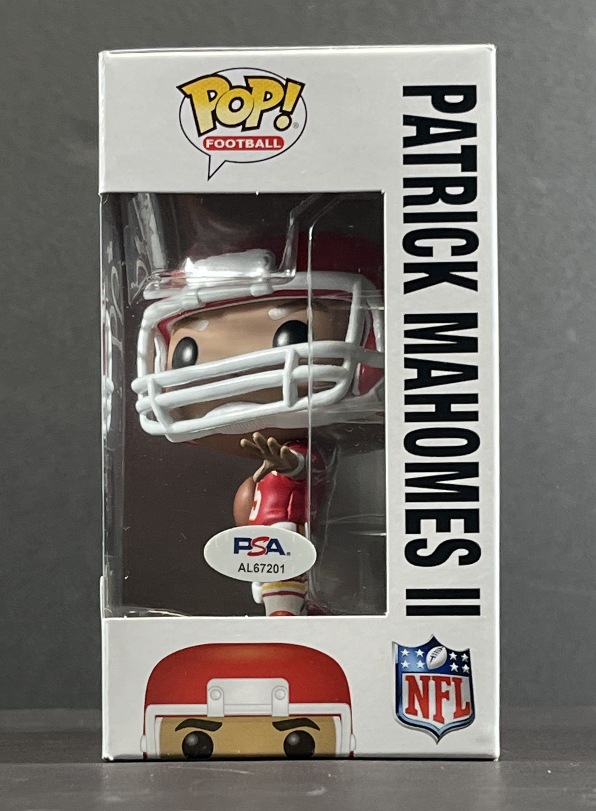 Lot Detail - Patrick Mahomes Signed Chiefs Funko Pop #148 (PSA/DNA)