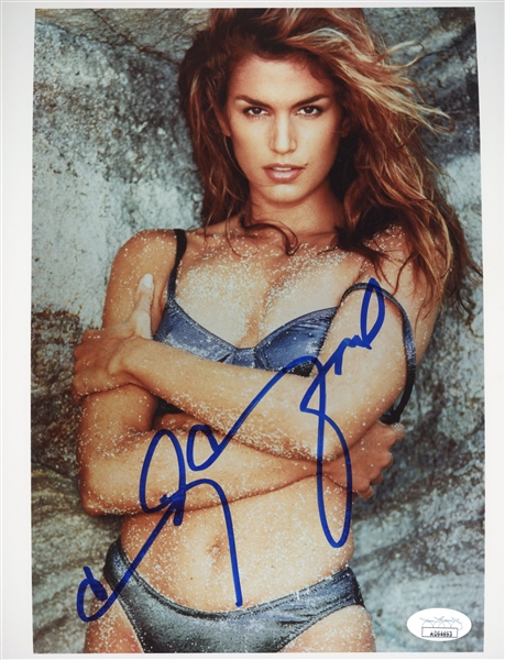 Cindy Crawford Signed 8" x 10" Photo (JSA)