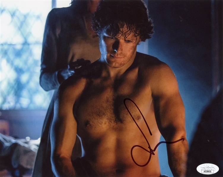 Sam Heughan Signed 8" x 10" Photo (JSA)