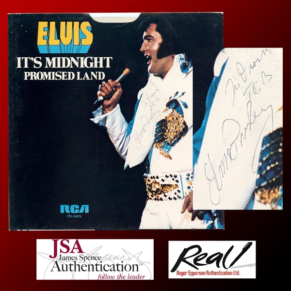 Elvis Presley’s 1974 Signed “Promised Land” RCA 45 RPM (JSA & Roger Epperson/REAL LOAs) 