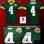 Brett Favre PHOTOMATCHED 2007 Game Used & Signed Jersey - Favre Passes for 300+ Yards & 2 TDs! (Resolution Photomatching & Beckett/BAS)