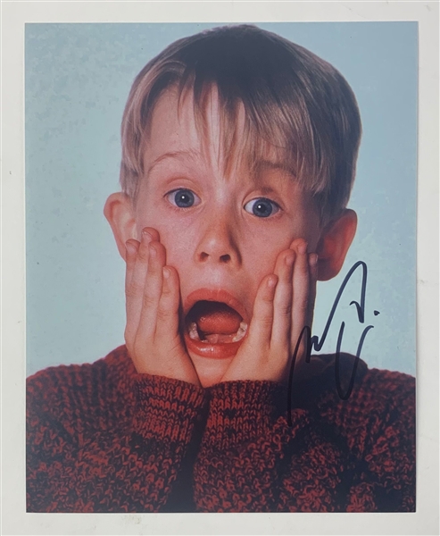 Home Alone: Macaulay Culkin Signed 8" x 10" Photo (PSA/DNA)