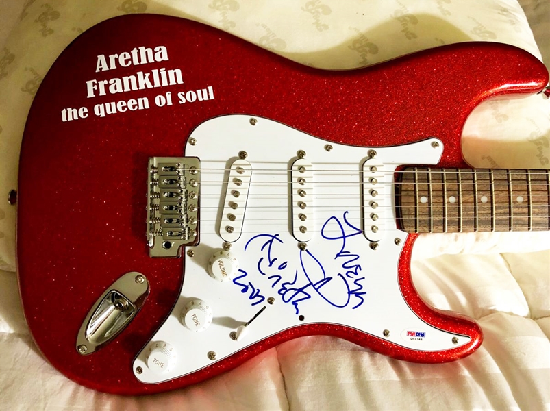 Aretha Franklin Signed  Red Metalic Fender Strat Guitar! (PSA/DNA)