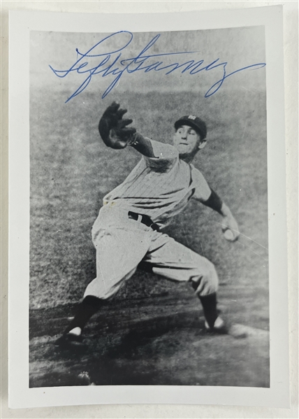 Yankees Lefty Gomez Signed Vintage 3.5" x 5" Photo (Beckett/BAS)