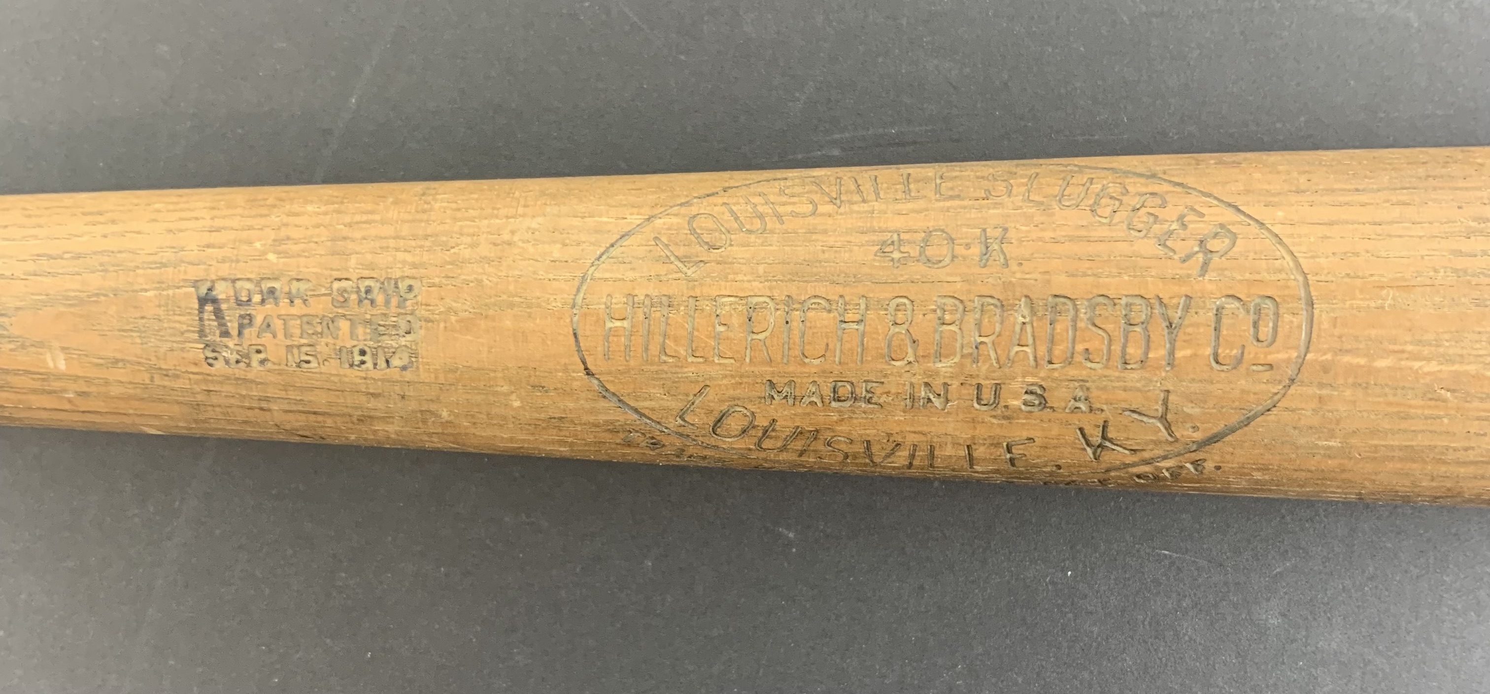 Sold at Auction: LOUISVILLE SLUGGER 40BR BABE RUTH BASEBALL BAT