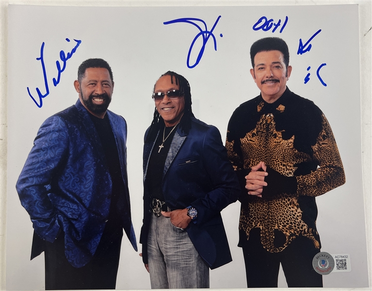 Commodores Group Signed 8" x 10" Photo (3 Sigs)(Beckett/BAS LOA)