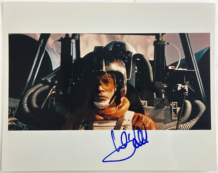 Star Wars: Mark Hamill Signed 8" x 10" Photo (Beckett/BAS LOA)