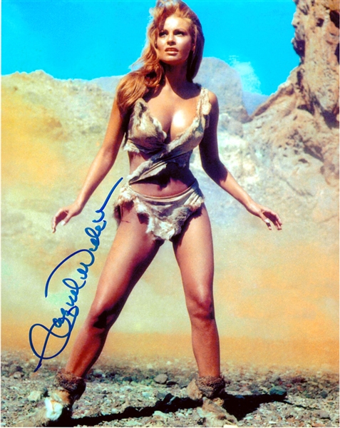 Raquel Welch Signed One Million Years BC 8x10 Photo! (JSA)
