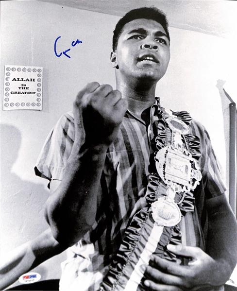 Muhammad Ali Signed 11" x 14" B&W Photo with Desirable "Cassius Clay" Autograph (PSA/DNA LOA)(Grad Collection)