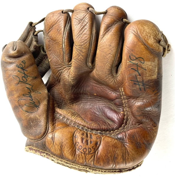 Andy Pafko Signed Baseball Glove (Beckett/BAS)