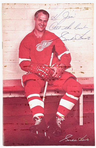 Gordy Howe Signed Red Wings Program (Beckett/BAS)
