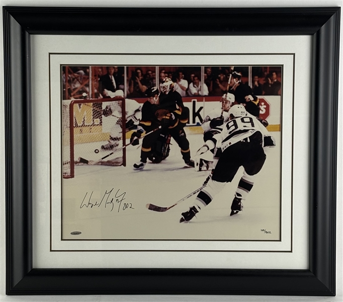 Wayne Gretzky Signed & Inscribed 16" x 20" Photo from Historic 802 Goal Game in Custom Framed Display (UDA)