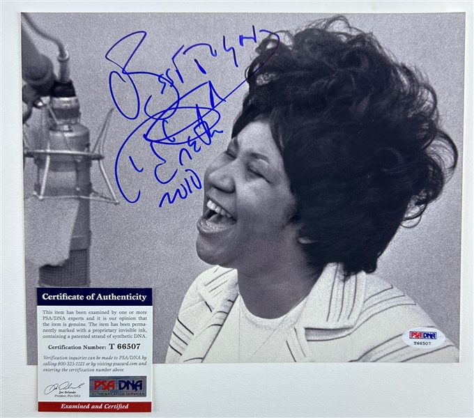 Aretha Franklin Signed 8" x 10" B&W Photo (PSA/DNA)