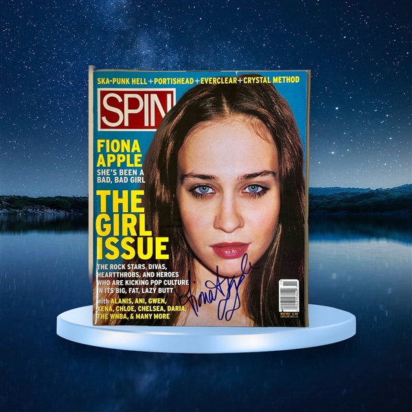 Fiona Apple Signed IN-PERSON Nov 1997 Issue of SPIN Magazine (Third Party Guarantee)