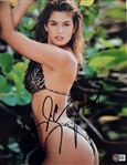 Cindy Crawford Sexy In-Person Signed 11" x 14" Color Photo (Beckett/BAS)