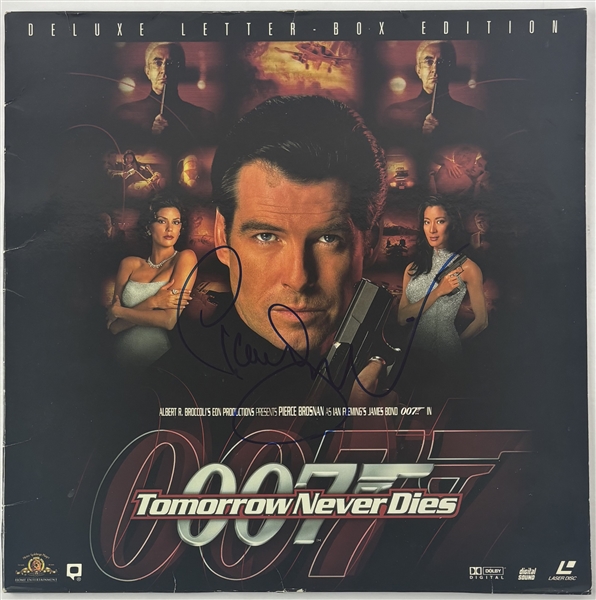 007: Pierce Brosnan Signed "Tomorrow Never Dies" LaserDisc Cover (Beckett/BAS)
