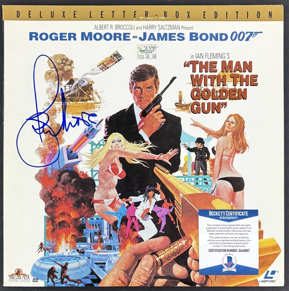 007: Roger Moore Signed "The Man with the Golden Gun" LaserDisc Cover (Beckett/BAS)