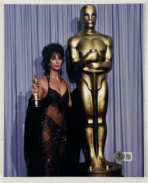 Cher Signed 8" x 10" Oscars Award Show Photo (Beckett/BAS)